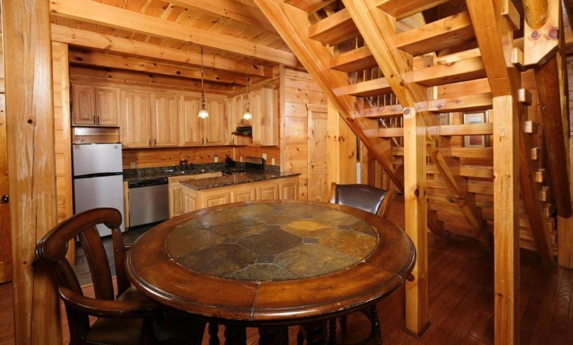 Smoky Vista Lodge Sevierville Εξωτερικό φωτογραφία